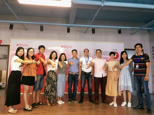 热烈欢迎中国电商协会童海君副秘书长一行到访外贸牛总部